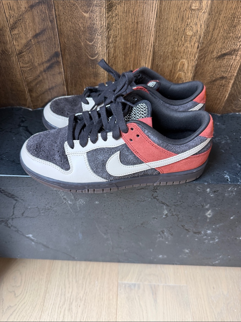 Nike Low-Top Sneakers in Brown, Orange & Tan